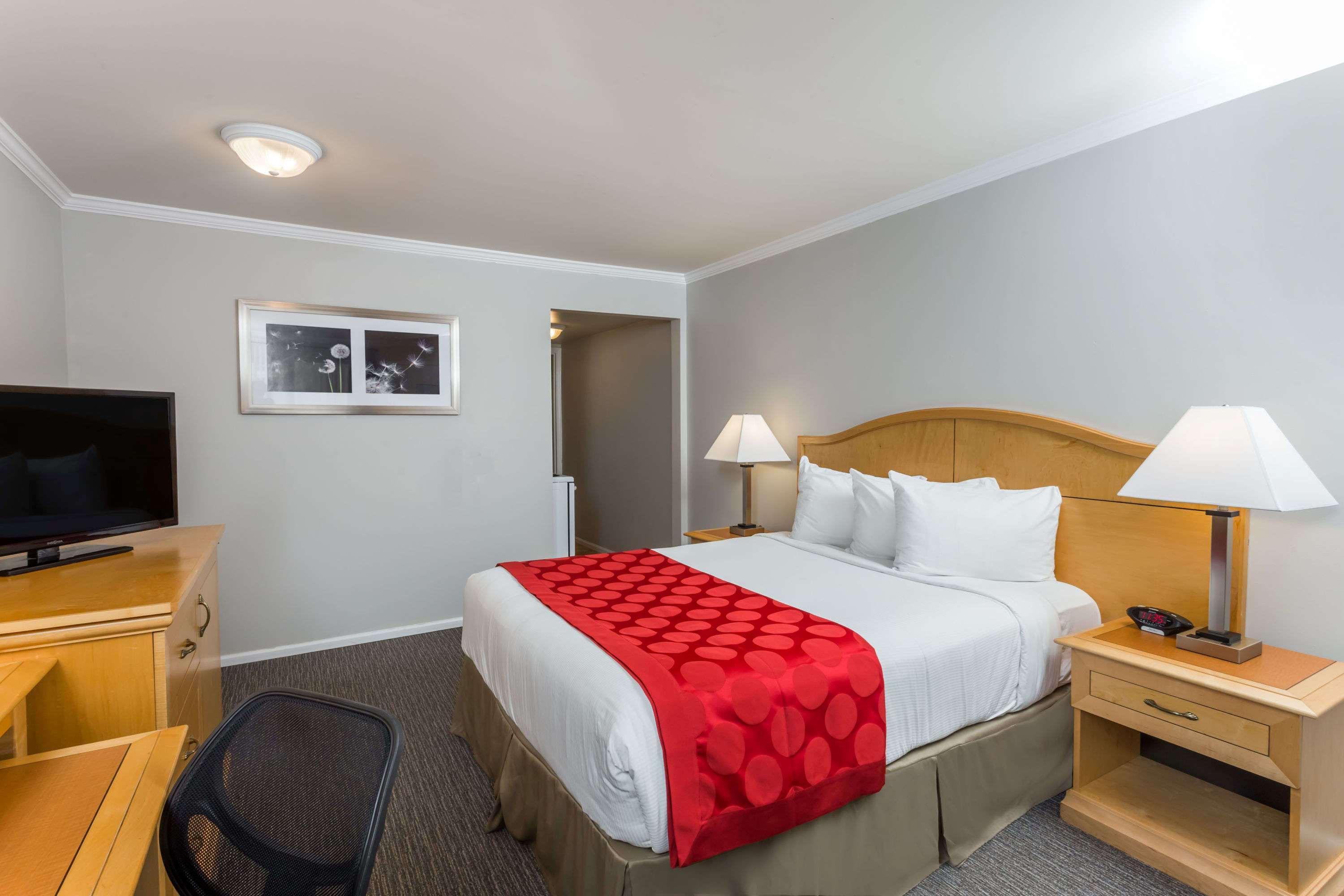 Ramada By Wyndham Duncan Cowichan Valley Dış mekan fotoğraf